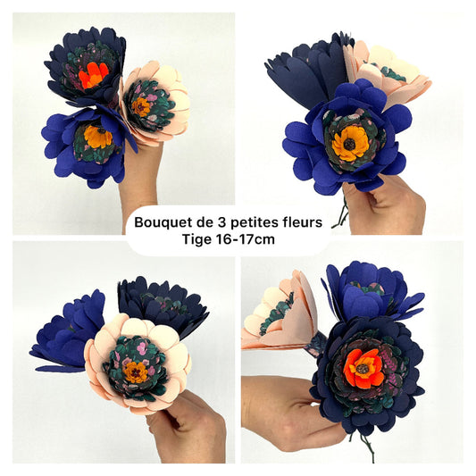 Bouquet de 3 petites fleurs en papier découpé à la main. Tons bleus
