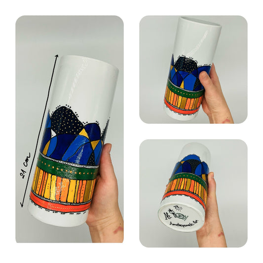 Grand vase décoré à la main. Porcelaine. Pièce unique